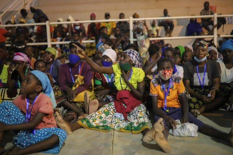 Número de deslocados por guerras e crises dobrou em 10 anos, diz ONU Número de deslocados por guerras e crises dobrou em 10 anos, diz ONU
