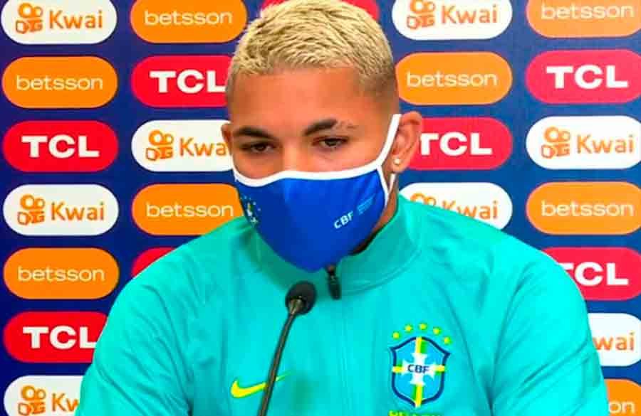 ‘É a minha chance agora e preciso aproveitar’, afirma Douglas Luiz sobre atuar na Seleção domingo ‘É a minha chance agora e preciso aproveitar’, afirma Douglas Luiz sobre atuar na Seleção domingo