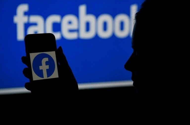 Facebook lança ‘áudio ao vivo’ e podcasts nos EUA Facebook lança ‘áudio ao vivo’ e podcasts nos EUA