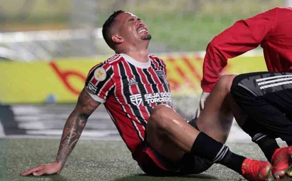 Luciano, do São Paulo, tem estiramento na coxa esquerda Luciano, do São Paulo, tem estiramento na coxa esquerda