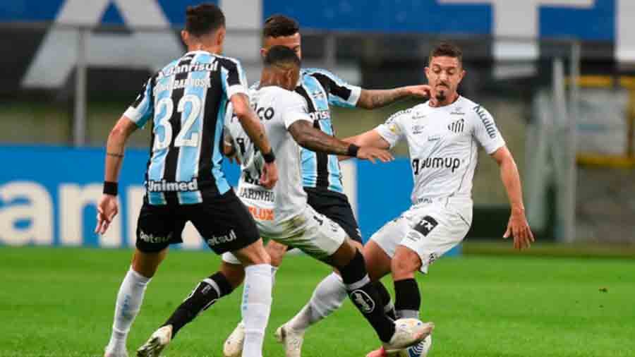 Alison e Pará saem machucados e preocupam para jogo contra o Galo Alison e Pará saem machucados e preocupam para jogo contra o Galo