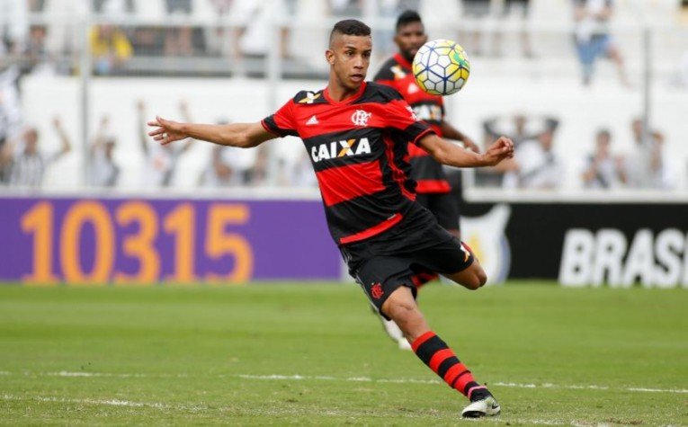 Palmeiras avança em negociação por Jorge Palmeiras avança em negociação por Jorge