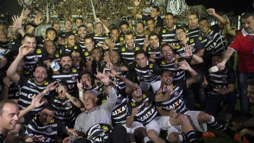 2015 em 2021? Com Renato Augusto, Corinthians tem metade do time base que venceu o Brasileirão há seis anos 2015 em 2021? Com Renato Augusto, Corinthians tem metade do time base que venceu o Brasileirão há seis anos