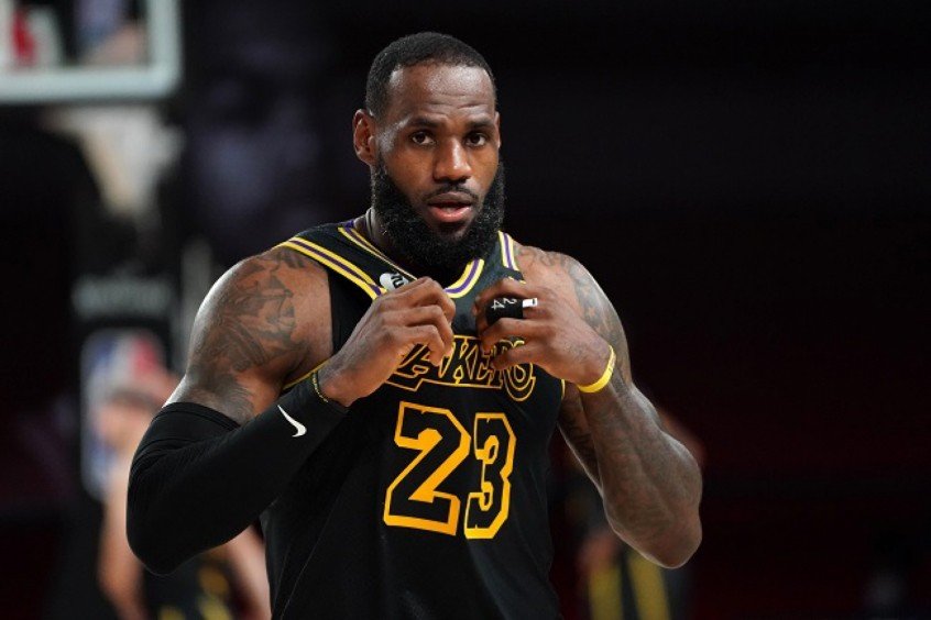 LeBron James soma R$ 1 bilhão em ganhos na carreira; entenda o que significa a marca histórica - Vimarsana News