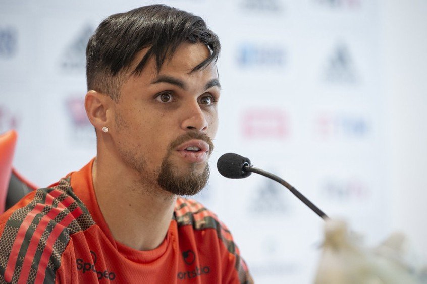 Michael revela depressão no Flamengo em 2020 e tentativa de suicídio: ‘Gritei por socorro’ Michael revela depressão no Flamengo em 2020 e tentativa de suicídio: ‘Gritei por socorro’