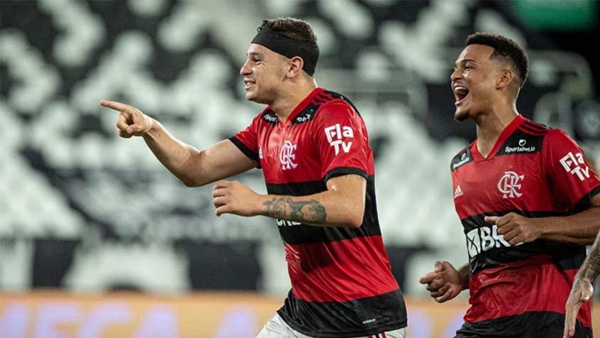 De saída, Hugo Moura e Rodrigo Muniz não participam de treino com o elenco do Flamengo De saída, Hugo Moura e Rodrigo Muniz não participam de treino com o elenco do Flamengo