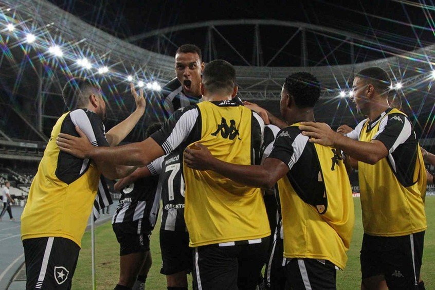 Confiança x Botafogo: prováveis times, onde assistir, desfalques e palpites Confiança x Botafogo: prováveis times, onde assistir, desfalques e palpites