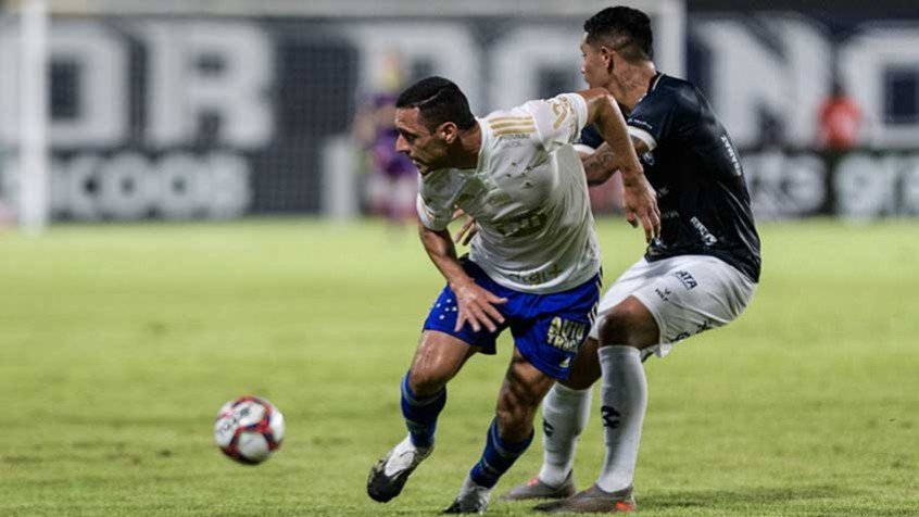 Vila Nova x Cruzeiro. Onde assistir, prováveis times e desfalques Vila Nova x Cruzeiro. Onde assistir, prováveis times e desfalques