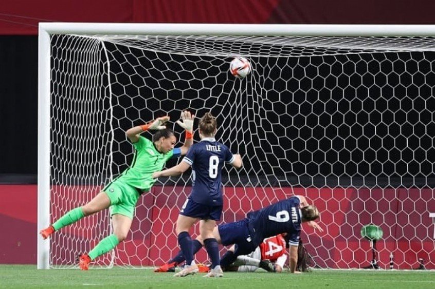 Futebol feminino: com direito a golaço, Grã-Bretanha estreia vencendo o Chile Futebol feminino: com direito a golaço, Grã-Bretanha estreia vencendo o Chile