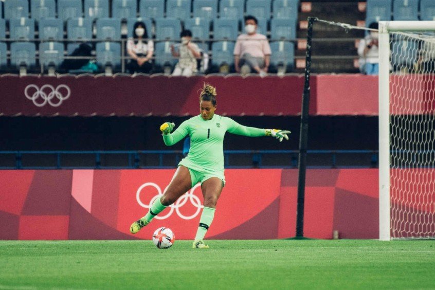 Ana Thaís critica falha de goleira da Seleção feminina na Olimpíada: ‘Responsabilidade da técnica Pia’ Ana Thaís critica falha de goleira da Seleção feminina na Olimpíada: ‘Responsabilidade da técnica Pia’