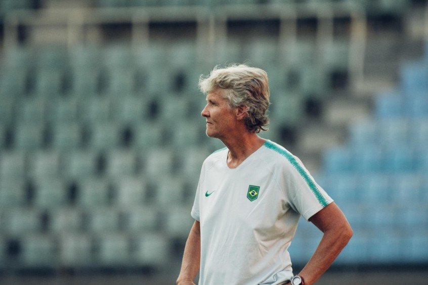 Pia Sundhage pede desculpas por eliminação da Seleção Feminina e aponta fragilidades da equipe Pia Sundhage pede desculpas por eliminação da Seleção Feminina e aponta fragilidades da equipe