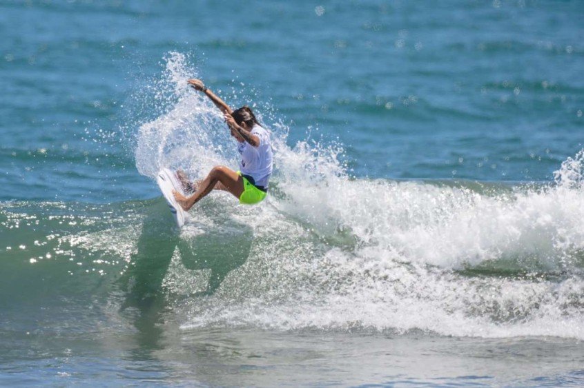 Silvana Lima perde para tetracampeã mundial do surfe e é eliminada nos Jogos Olímpicos de Tóquio Silvana Lima perde para tetracampeã mundial do surfe e é eliminada nos Jogos Olímpicos de Tóquio