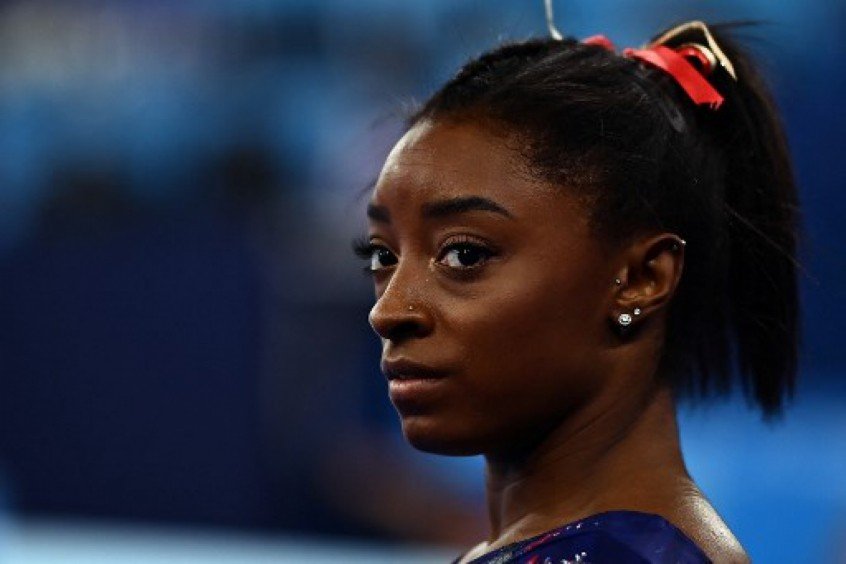 Simone Biles desiste de final individual de ginástica artística nos Jogos Olímpicos Simone Biles desiste de final individual de ginástica artística nos Jogos Olímpicos