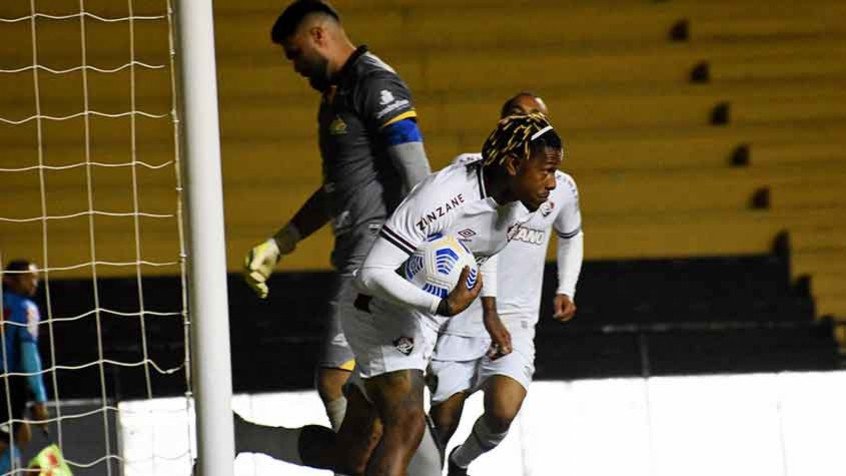 Após derrota do Fluminense, Abel Hernández demonstra confiança para volta: ‘Ainda temos 90 minutos’ Após derrota do Fluminense, Abel Hernández demonstra confiança para volta: ‘Ainda temos 90 minutos’