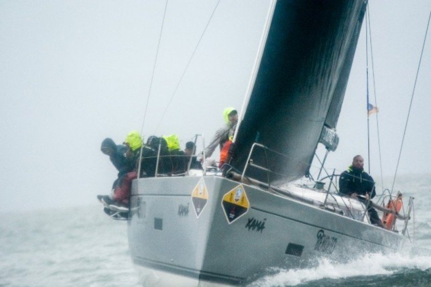 Xamã supera condições adversas, vence a 3ª regata e lidera Semana de Vela de Ilhabela - Vimarsana News