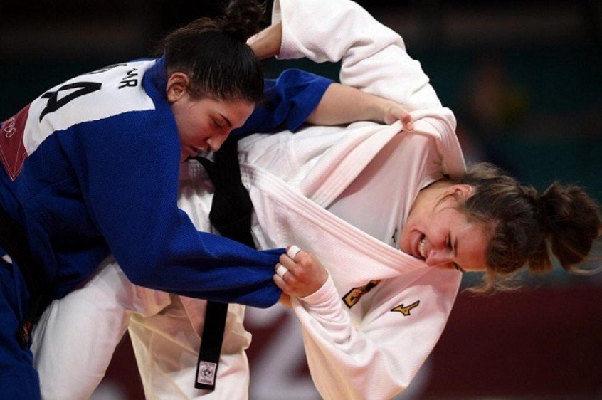 Mayra Aguiar é derrotada por alemã, mas ainda pode brigar pelo bronze Mayra Aguiar é derrotada por alemã, mas ainda pode brigar pelo bronze