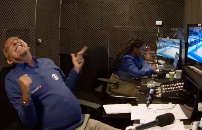 Galvão dá show na cabine e reações viralizam: ‘Não sei se tenho mais idade para isso’ Galvão dá show na cabine e reações viralizam: ‘Não sei se tenho mais idade para isso’