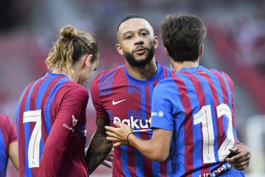 Depay, Demir e Puig marcam em vitória do Barcelona; veja os resultados dos amistosos do dia Depay, Demir e Puig marcam em vitória do Barcelona; veja os resultados dos amistosos do dia