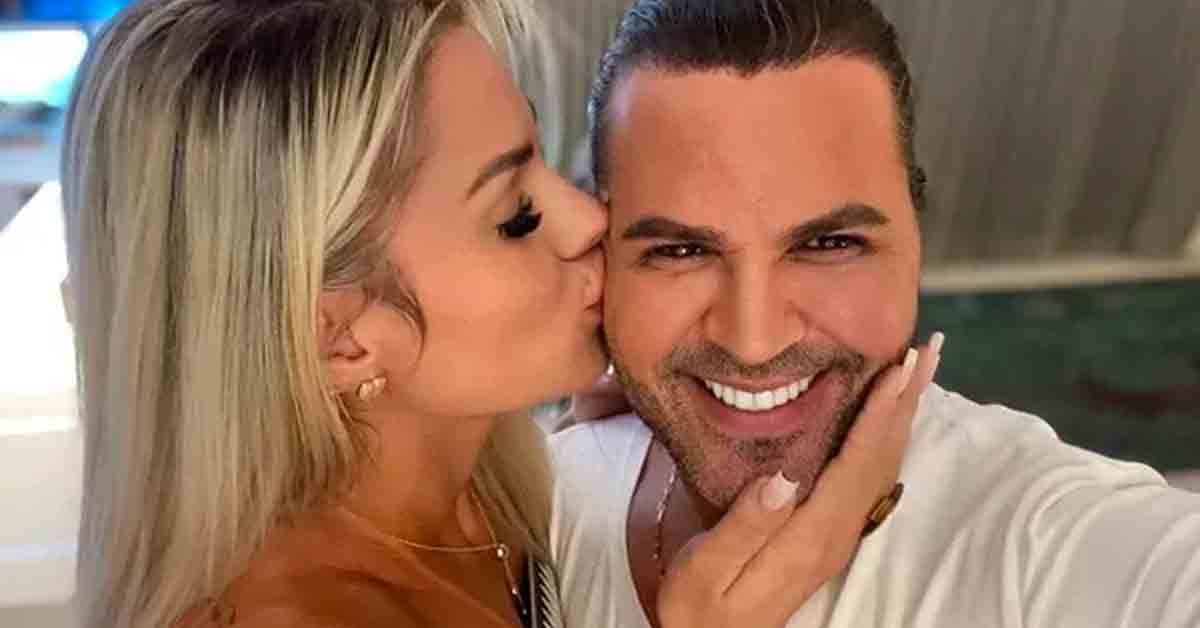Após separação, affair assume romance com Eduardo Costa: ‘Magia de amar’ Após separação, affair assume romance com Eduardo Costa: ‘Magia de amar’