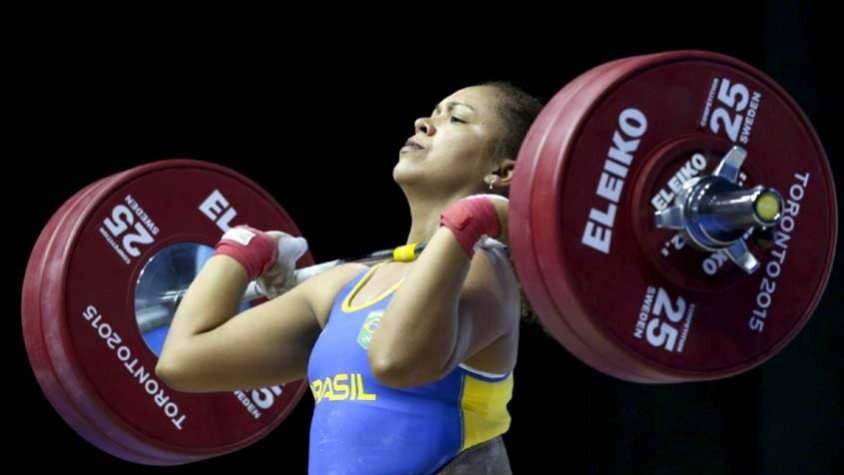 Jaqueline Ferreira fica fora da disputa de medalhas no levantamento de peso Jaqueline Ferreira fica fora da disputa de medalhas no levantamento de peso