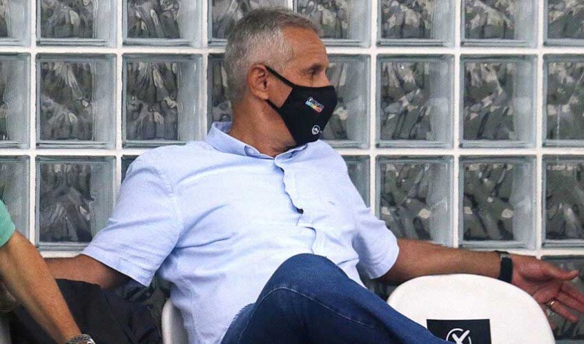 Vice-presidente do Botafogo comemora vitória no clássico: ‘Nada resiste ao trabalho’ Vice-presidente do Botafogo comemora vitória no clássico: ‘Nada resiste ao trabalho’