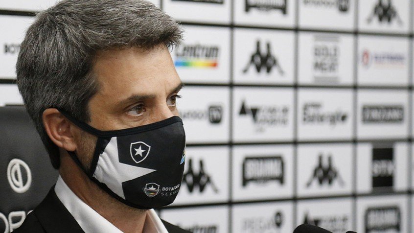 Freeland comemora momento do Botafogo, mas garante: ‘Nosso local na tabela não é confortável’ Freeland comemora momento do Botafogo, mas garante: ‘Nosso local na tabela não é confortável’