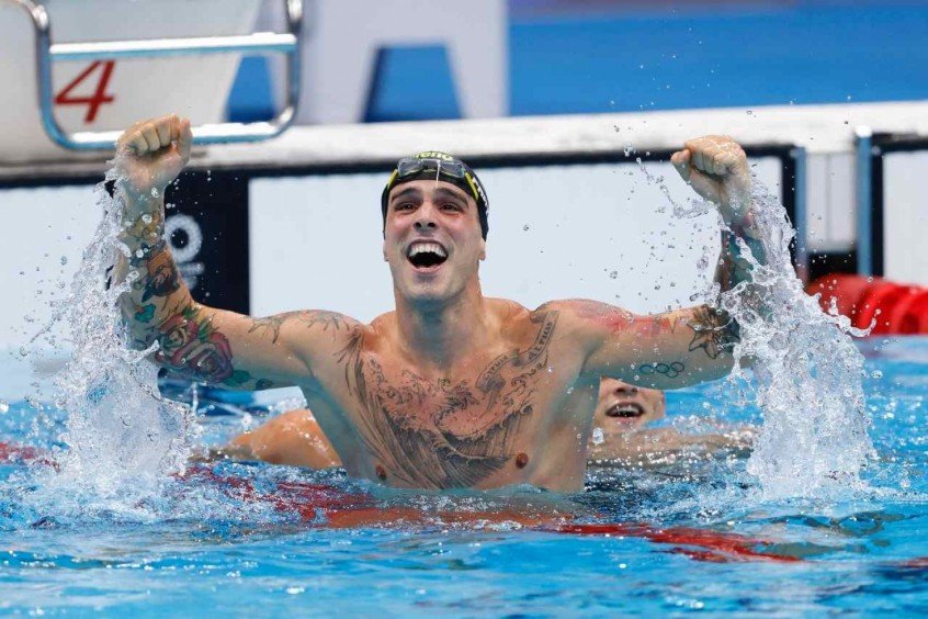 Bruno Fratus mostra superação após o bronze e frase viraliza: ‘Os cara é grande, mas nós é ruim’ Bruno Fratus mostra superação após o bronze e frase viraliza: ‘Os cara é grande, mas nós é ruim’