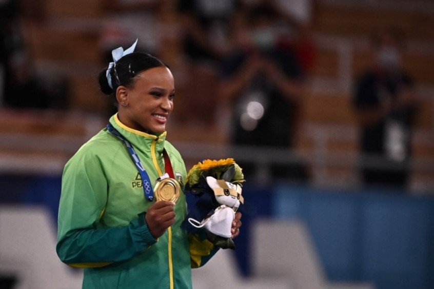 Com duas medalhas, Rebeca Andrade mira prova de solo: ‘Sensação que quero levar para amanhã’ Com duas medalhas, Rebeca Andrade mira prova de solo: ‘Sensação que quero levar para amanhã’