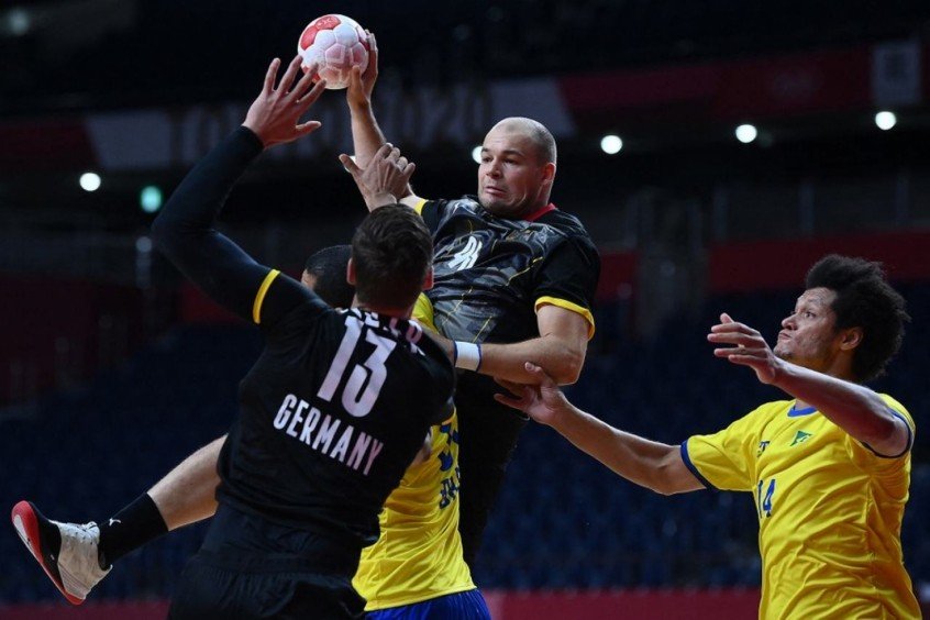 Brasil perde para Alemanha e é eliminado no handebol masculino Brasil perde para Alemanha e é eliminado no handebol masculino
