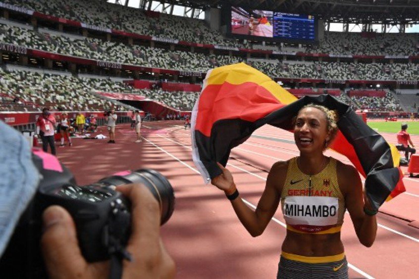 Alemã conquista o ouro em prova acirrada do salto em distância nos Jogos Olímpicos Alemã conquista o ouro em prova acirrada do salto em distância nos Jogos Olímpicos