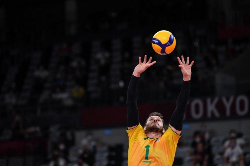 Bruninho lamenta derrota, mas valoriza disputa pelo bronze Bruninho lamenta derrota, mas valoriza disputa pelo bronze
