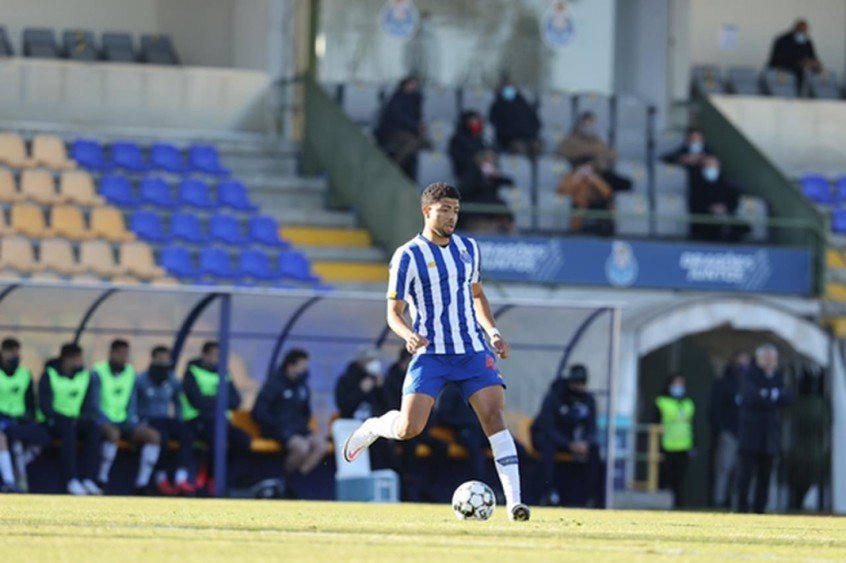 Titular do Porto B, zagueiro João Marcelo fala sobre expectativas para a temporada Titular do Porto B, zagueiro João Marcelo fala sobre expectativas para a temporada