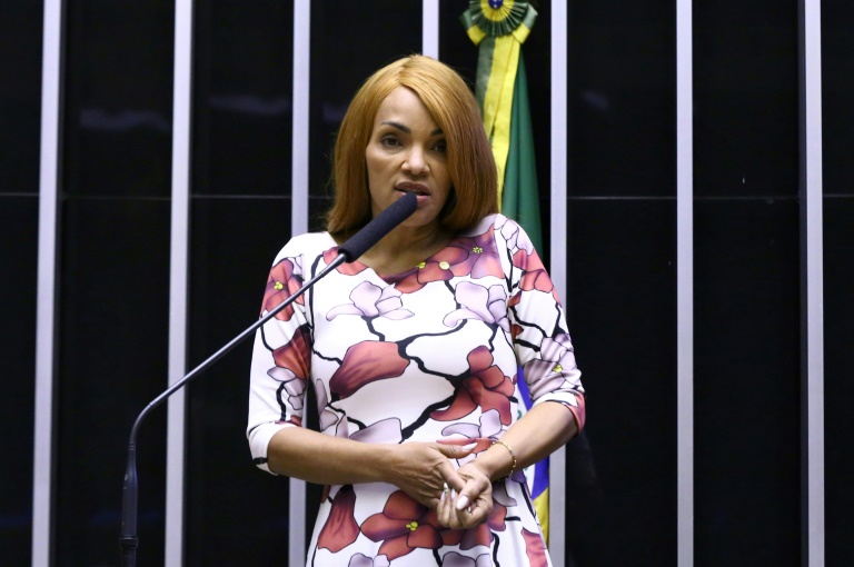 Ex-deputada Flordelis gastou R$ 927 mil em verba de gabinete e cota em 2021