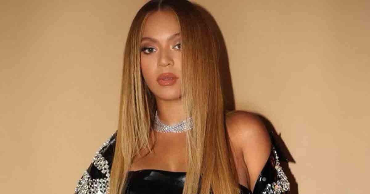 Beyoncé revela que cultiva maconha em sua fazenda Beyoncé revela que cultiva maconha em sua fazenda