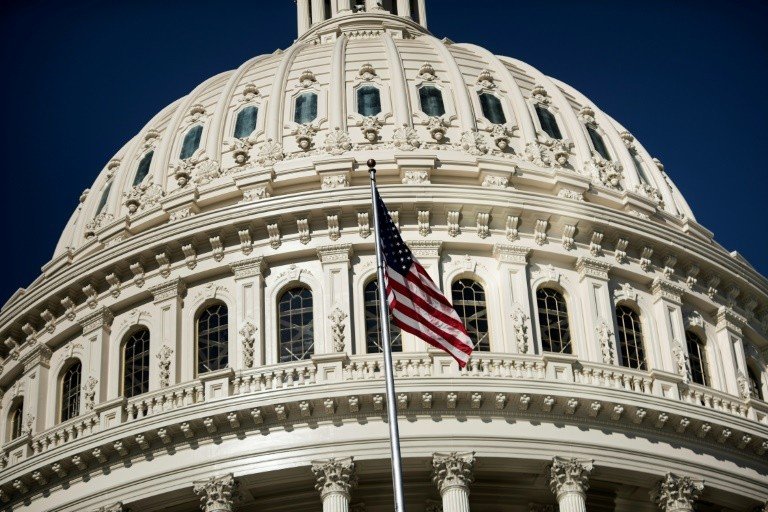 Senado dos EUA finaliza projeto de lei de infraestrutura promovido por Biden Senado dos EUA finaliza projeto de lei de infraestrutura promovido por Biden