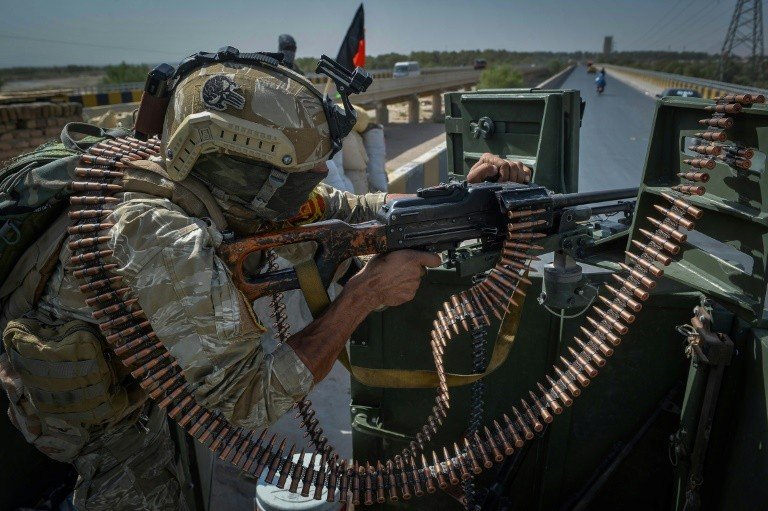 Vantagem tecnológica do Exército afegão é suficiente para conter talibãs? Vantagem tecnológica do Exército afegão é suficiente para conter talibãs?