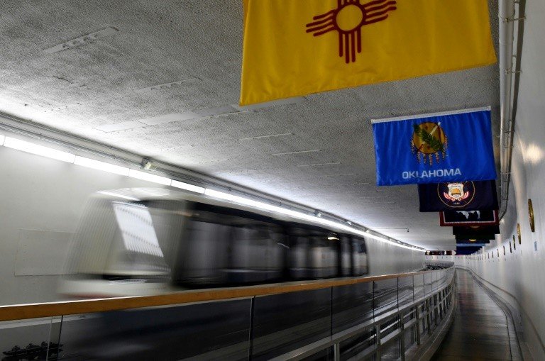 ‘O expresso da democracia’ – a bordo do trem subterrâneo do Congresso dos EUA ‘O expresso da democracia’ – a bordo do trem subterrâneo do Congresso dos EUA