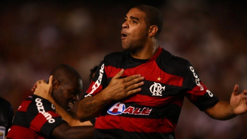 Adriano destaca força do Flamengo na Libertadores e volta da torcida: ‘é um jogador a mais dentro de campo’ Adriano destaca força do Flamengo na Libertadores e volta da torcida: ‘é um jogador a mais dentro de campo’