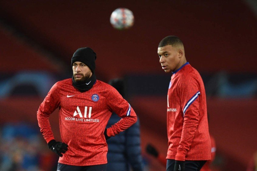 Neymar e Mbappé estão se afastando no PSG, diz jornal francês Neymar e Mbappé estão se afastando no PSG, diz jornal francês