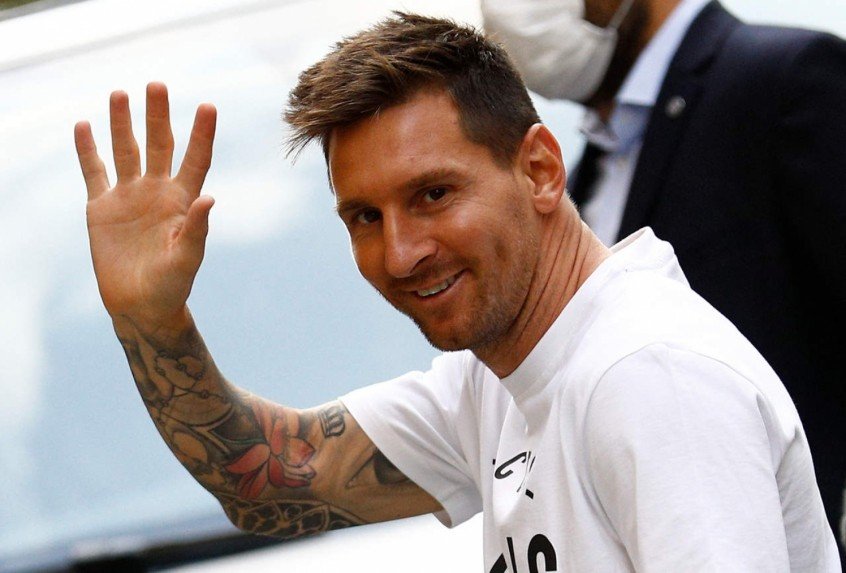 Hospedado em hotel, Messi estaria de olho em castelo para morar com a família em Paris; veja as fotos Hospedado em hotel, Messi estaria de olho em castelo para morar com a família em Paris; veja as fotos