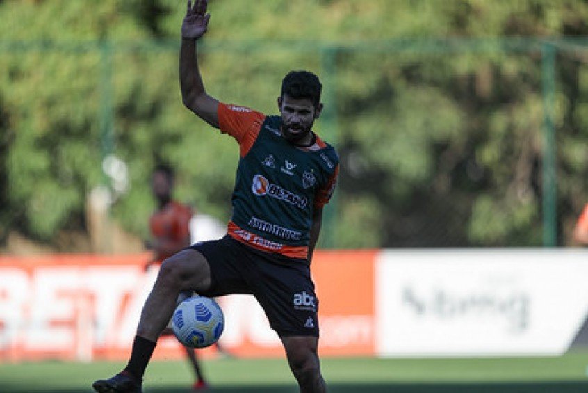 Diego Costa segue em tratamento para poder encarar o Palmeiras no jogo de volta da Libertadores Diego Costa segue em tratamento para poder encarar o Palmeiras no jogo de volta da Libertadores