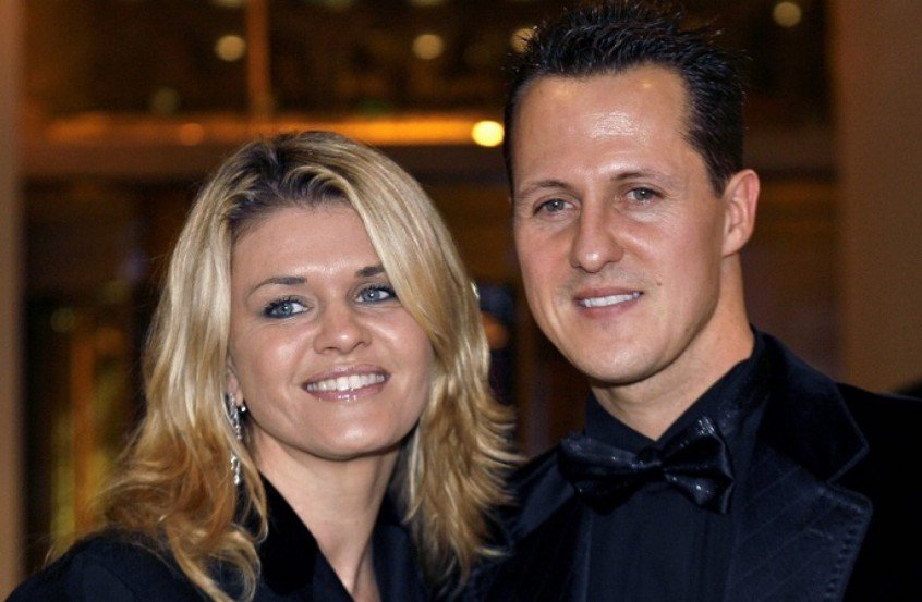 Mulher e filho de Schumacher falam sobre saúde do ex-piloto: ‘Michael está diferente, mas está aqui’ Mulher e filho de Schumacher falam sobre saúde do ex-piloto: ‘Michael está diferente, mas está aqui’