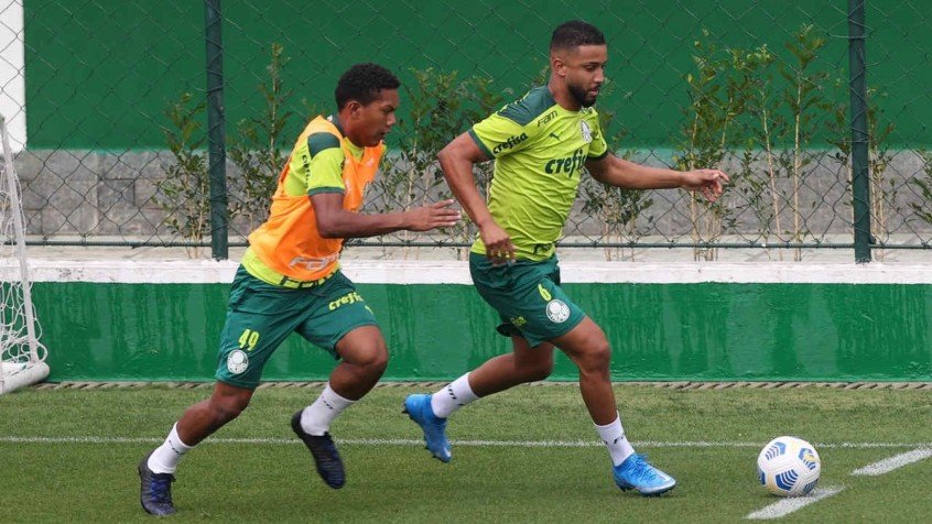 Escalação do Palmeiras: Verdão realiza treino tático visando o Corinthians Escalação do Palmeiras: Verdão realiza treino tático visando o Corinthians
