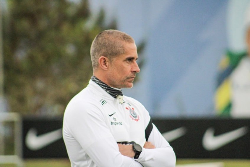 Após vitória no Dérbi, Sylvinho parabeniza Corinthians: ‘Muito gostoso ver o que vocês estão construindo como grupo’ Após vitória no Dérbi, Sylvinho parabeniza Corinthians: ‘Muito gostoso ver o que vocês estão construindo como grupo’