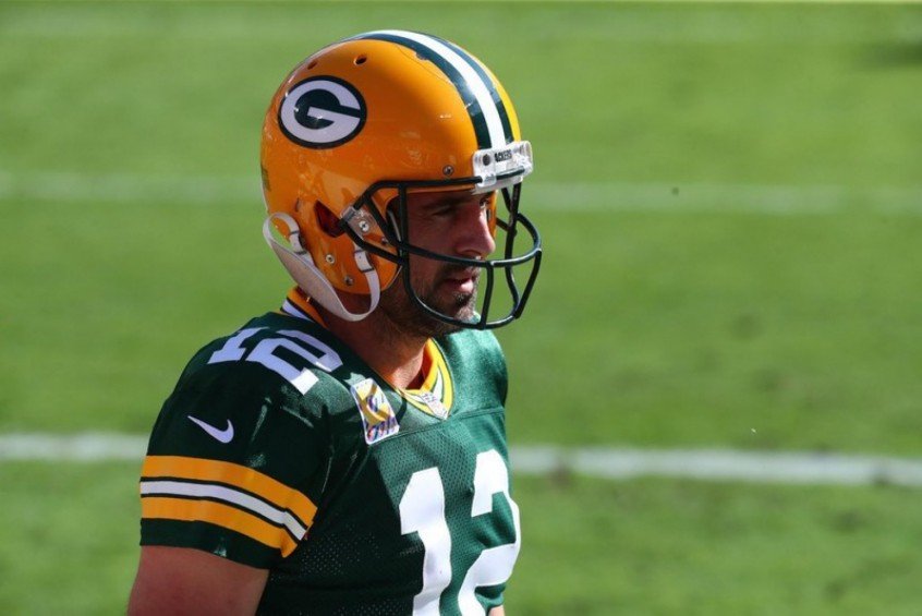 Aaron Rodgers ultrapassa John Elway no ranking dos maiores passadores da NFL Aaron Rodgers ultrapassa John Elway no ranking dos maiores passadores da NFL