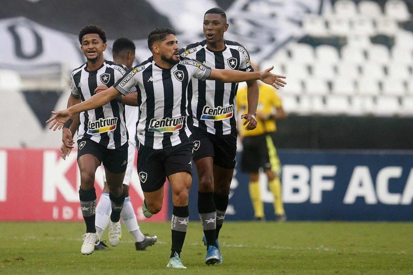 Reencontro com Chamusca e decisão na base: saiba quais os jogos e onde assistir o Botafogo na semana Reencontro com Chamusca e decisão na base: saiba quais os jogos e onde assistir o Botafogo na semana