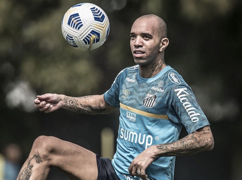 Com Tardelli, Santos divulga os relacionados para jogo contra o Juventude Com Tardelli, Santos divulga os relacionados para jogo contra o Juventude
