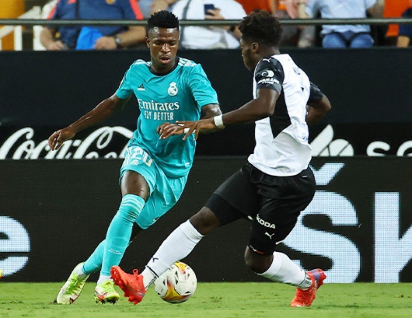 Vini Jr marca, Real vira sobre o Valencia e reassume a liderança do Campeonato Espanhol Vini Jr marca, Real vira sobre o Valencia e reassume a liderança do Campeonato Espanhol