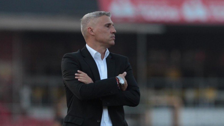 Crespo admite ansiedade do São Paulo, mas elogia: ‘Voltou a ter prazer de jogar’ Crespo admite ansiedade do São Paulo, mas elogia: ‘Voltou a ter prazer de jogar’