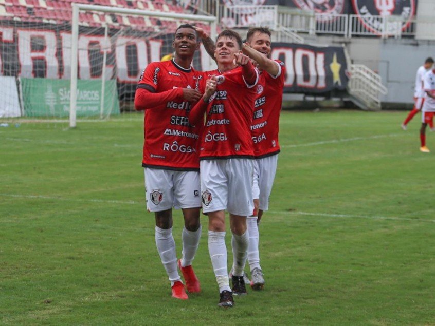 Chrystian aponta caminhos para Joinville conseguir classificação na Série D Chrystian aponta caminhos para Joinville conseguir classificação na Série D
